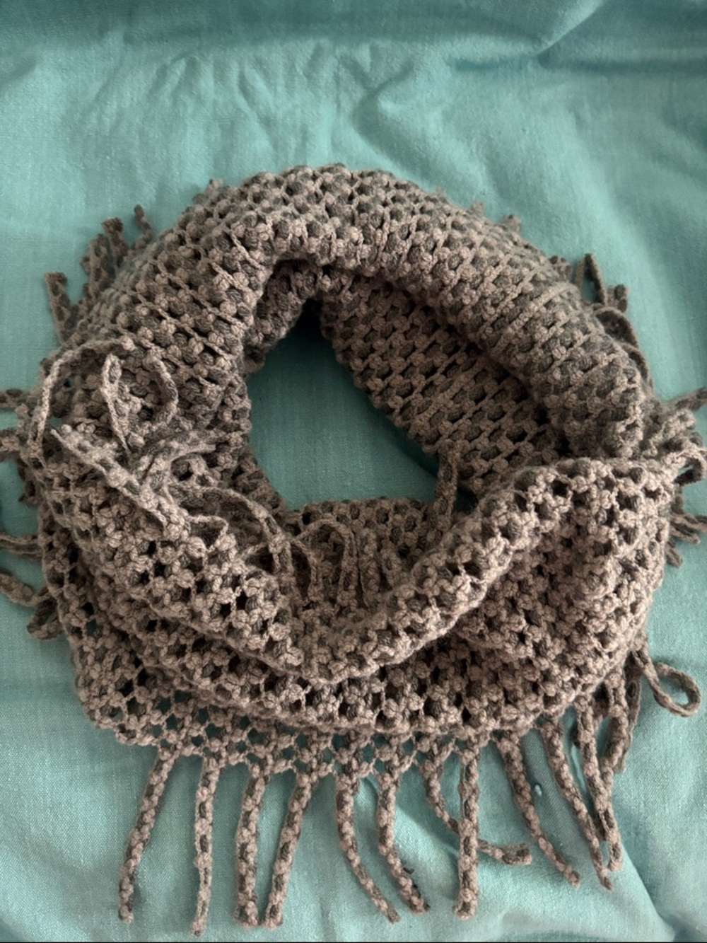 Chunky Knit Fringe Scarf - Taupe